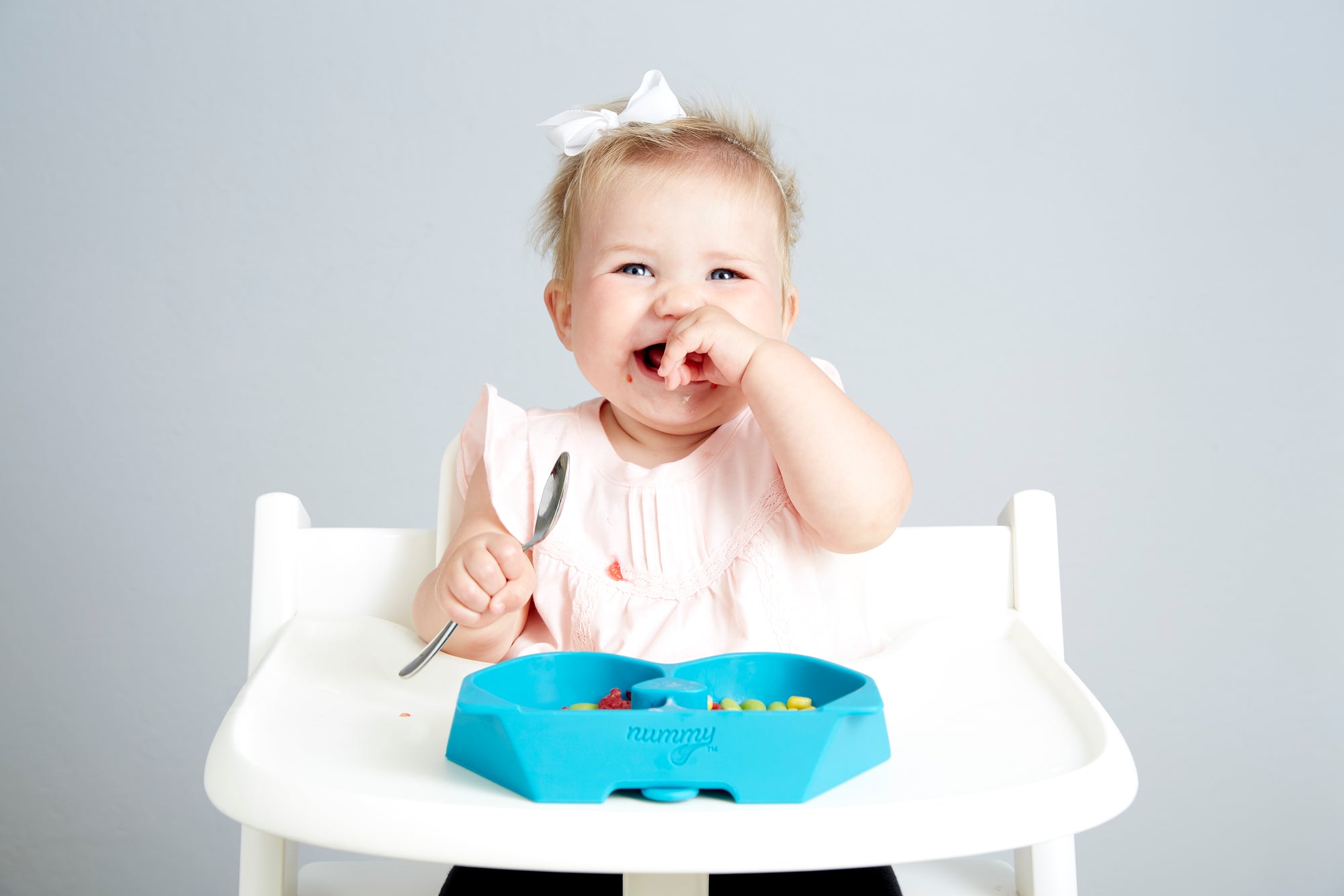 Let Your Baby Do the Work: Why we Love Baby-Led Weaning!